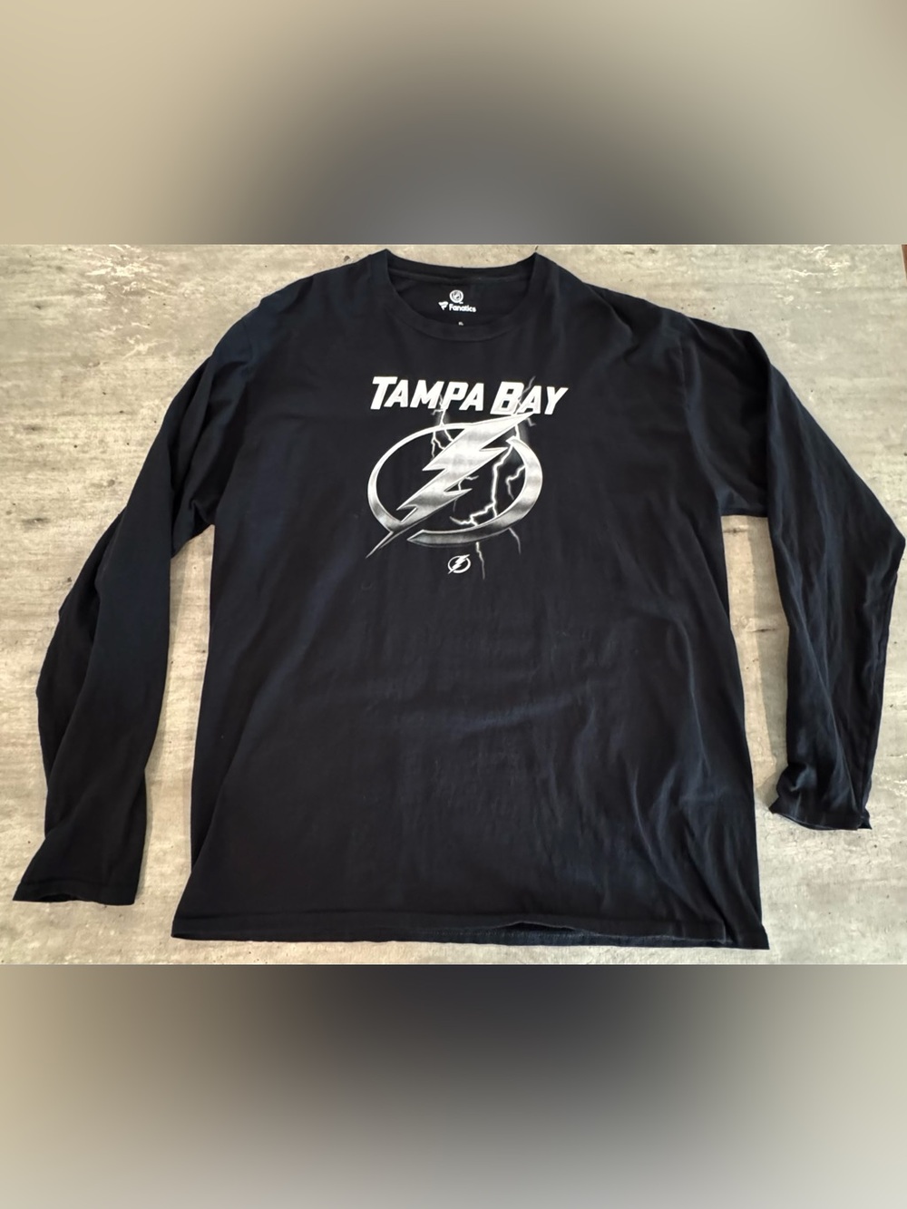 Tampa Bay Lightning NHL Black Long Sleeve T-Shirt Silver Logo Fanatics, Men’s XL